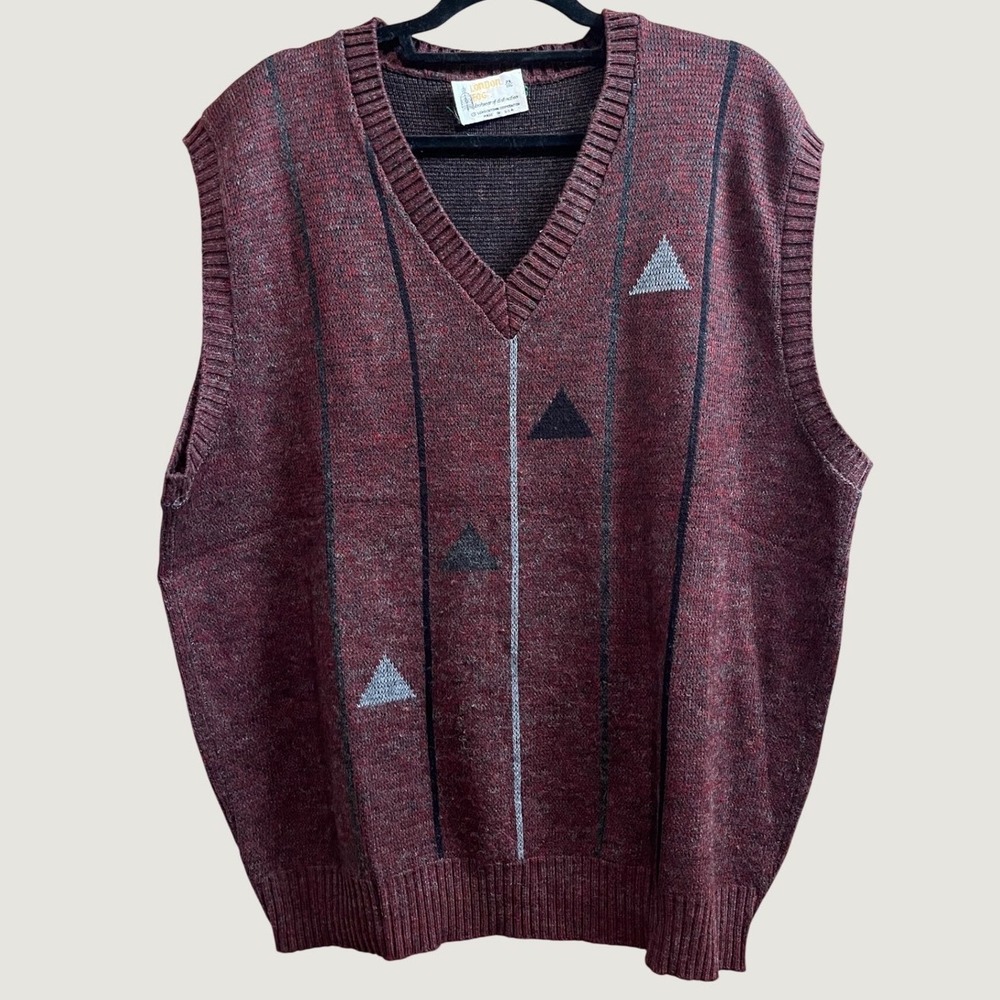 London Fog Sweater Vest Mens 2X Big Burgundy Wool Blend Geometric V-Neck USA
